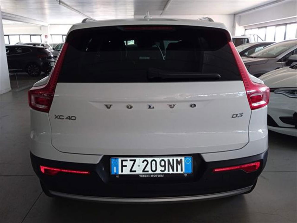 Volvo XC40 usata a Firenze (4)