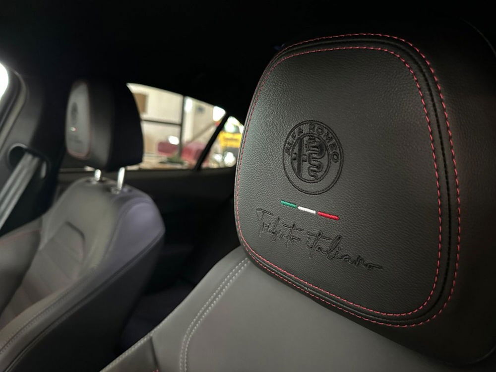 Alfa Romeo Giulia nuova a Firenze (10)