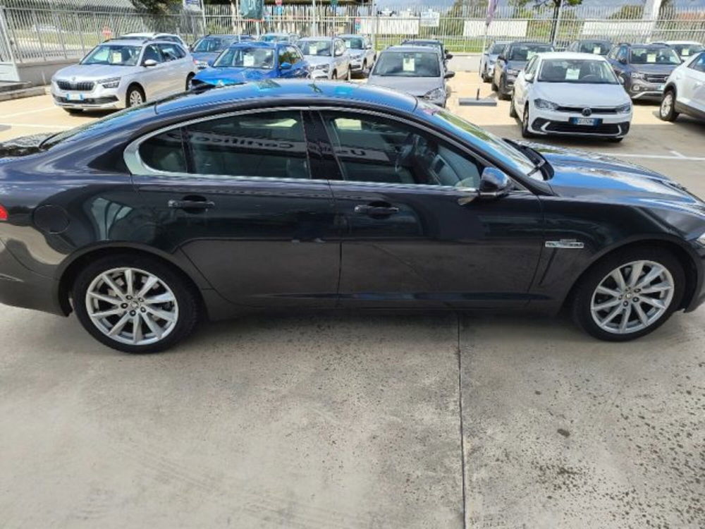 Jaguar XF usata a Frosinone (6)