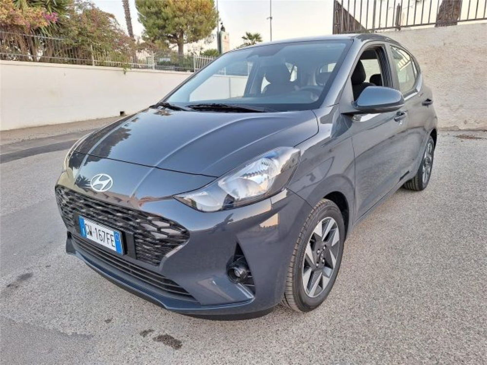 Hyundai i10 nuova a Bari