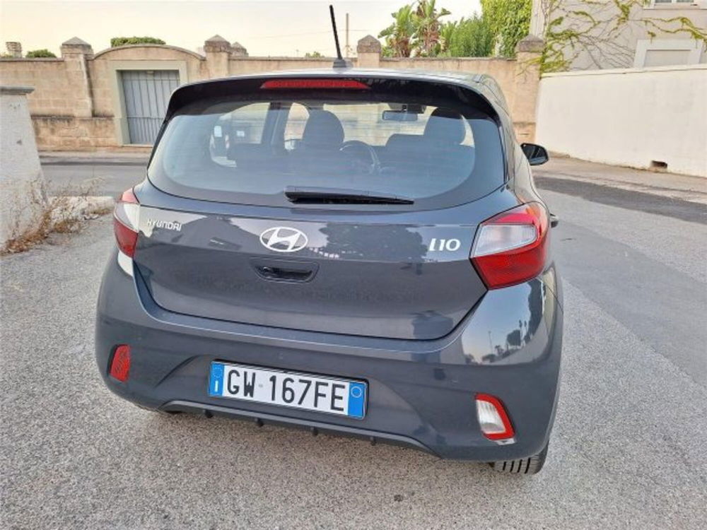 Hyundai i10 nuova a Bari (8)