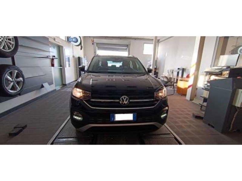 Volkswagen T-Cross 1.0 TSI Style BMT del 2021 usata a Pratola Serra