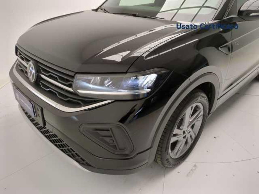 Volkswagen T-Cross nuova a Avellino (9)