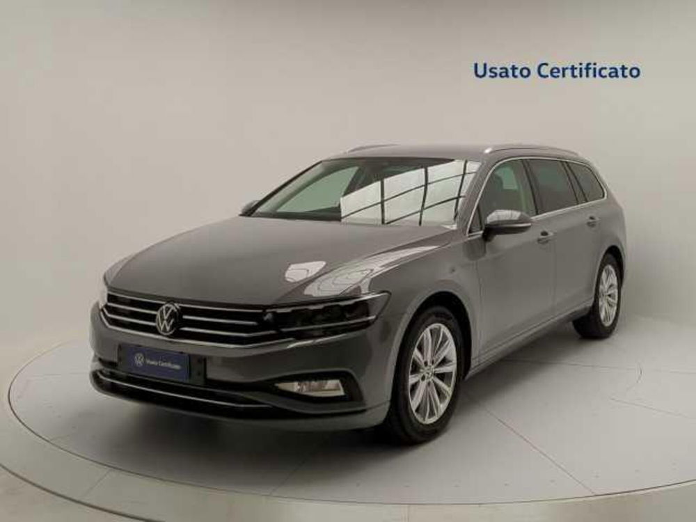 Volkswagen Passat Variant nuova a Avellino (3)