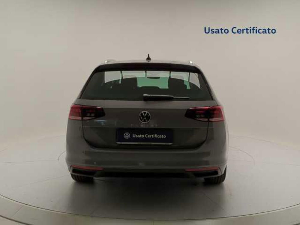 Volkswagen Passat Variant nuova a Avellino (6)