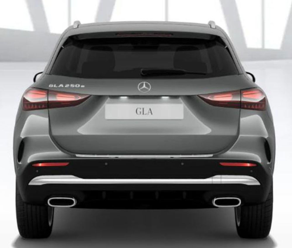 Mercedes-Benz GLA SUV usata a Milano (3)