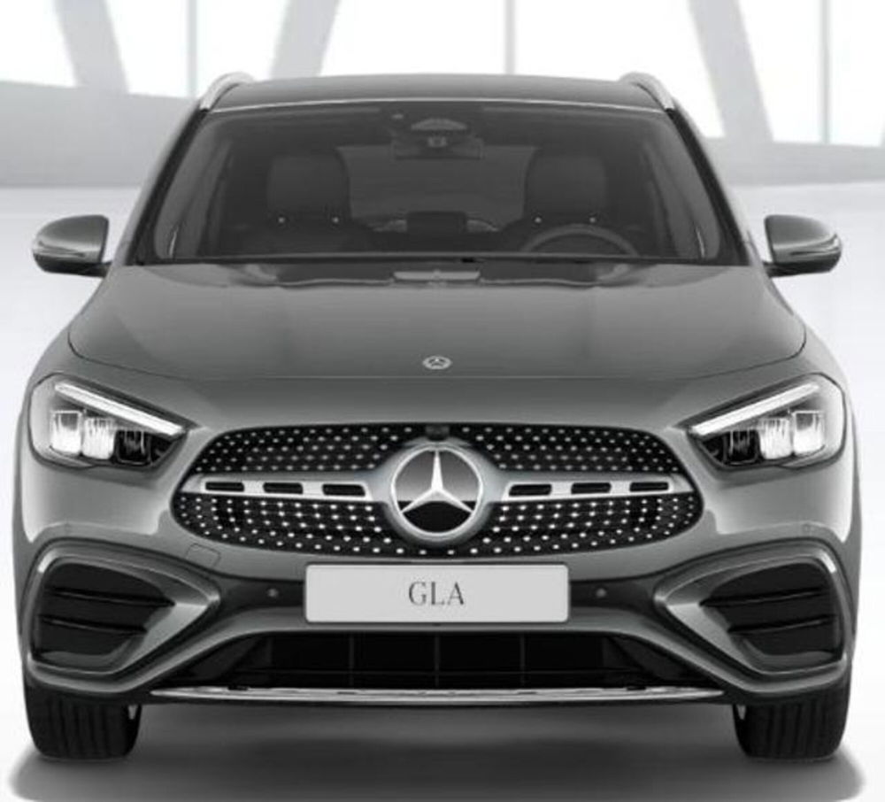 Mercedes-Benz GLA SUV usata a Milano (4)