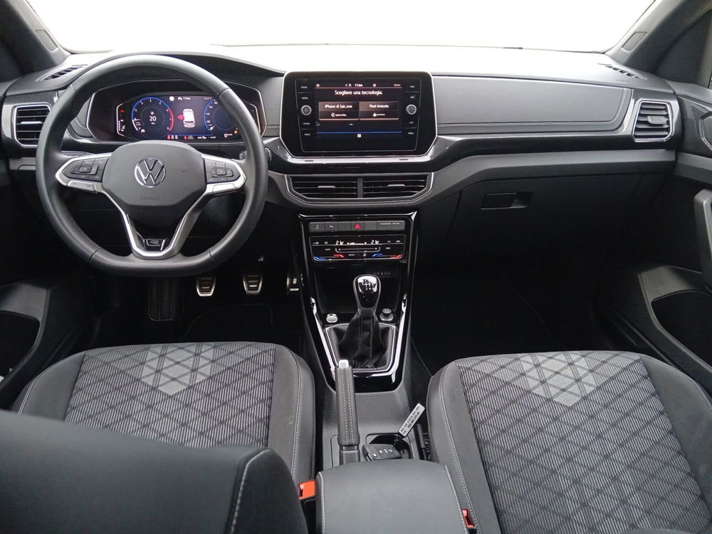 Volkswagen T-Cross nuova a Modena (11)