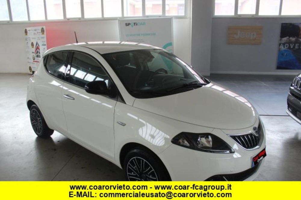 Lancia Ypsilon usata a Terni