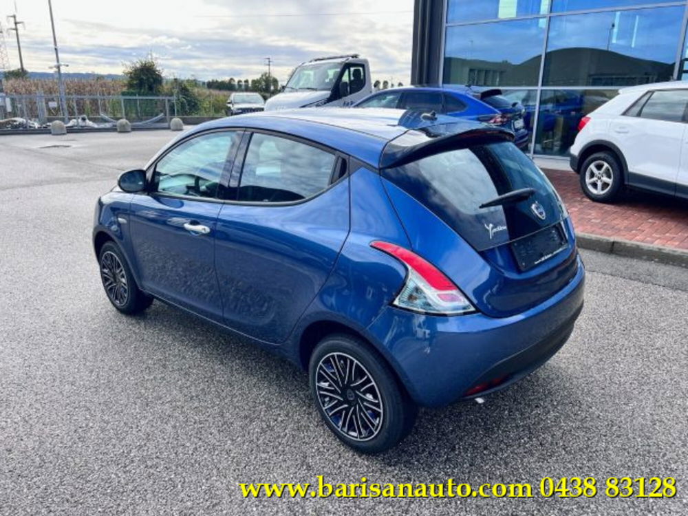 Lancia Ypsilon nuova a Treviso (4)