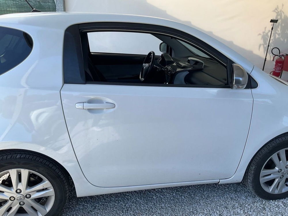 Toyota iQ usata a Arezzo (4)