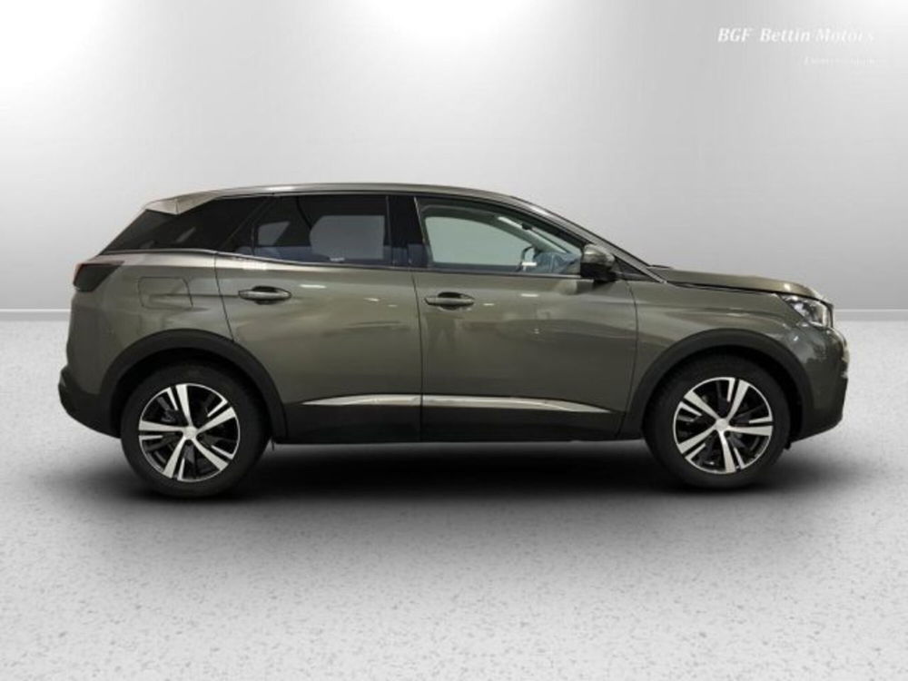 Peugeot 3008 usata a Padova (3)