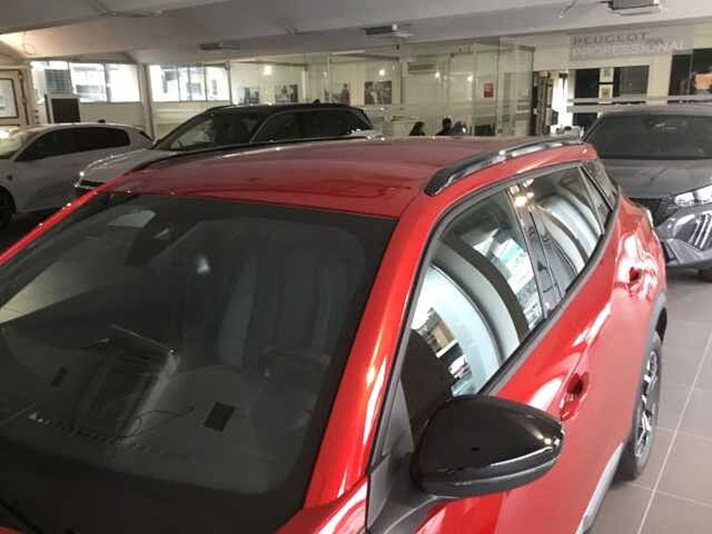 Peugeot 2008 nuova a Varese (15)