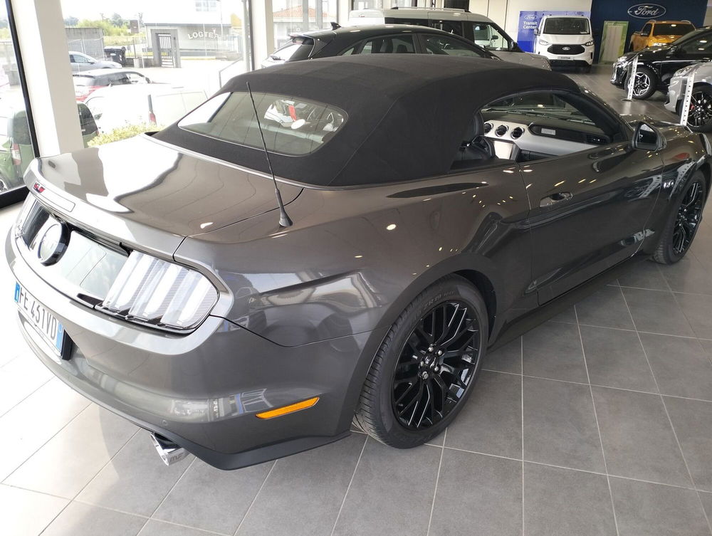 Ford Mustang Cabrio usata a Novara (5)