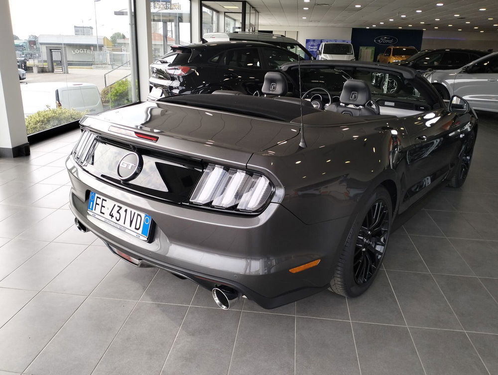 Ford Mustang Cabrio usata a Novara (9)