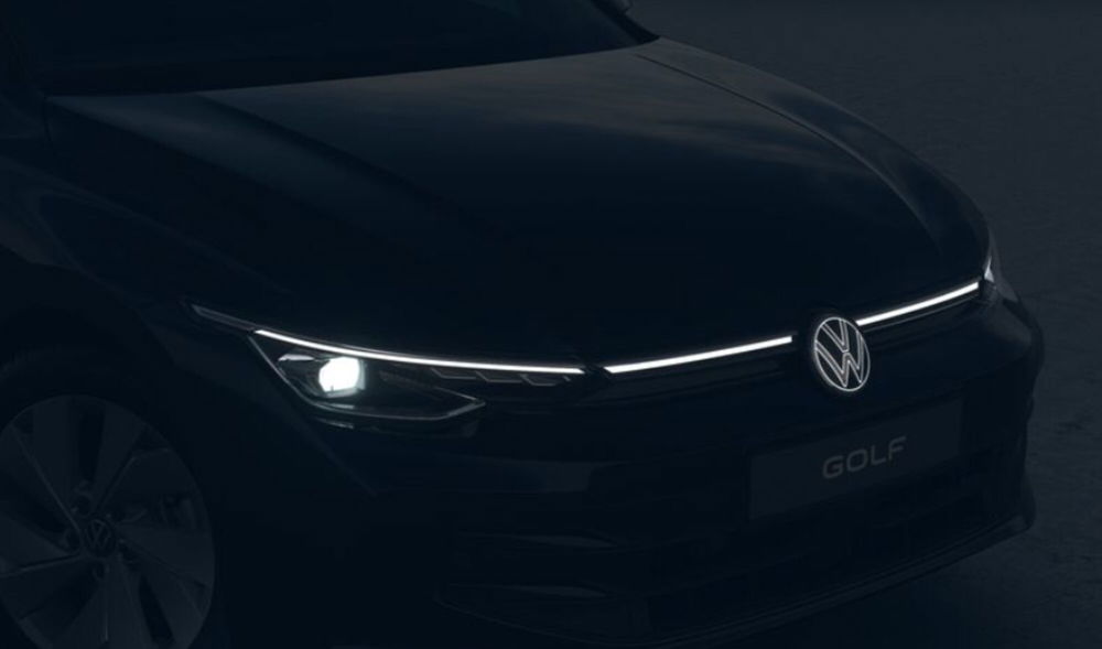 Volkswagen Golf Variant nuova a Lecco (4)