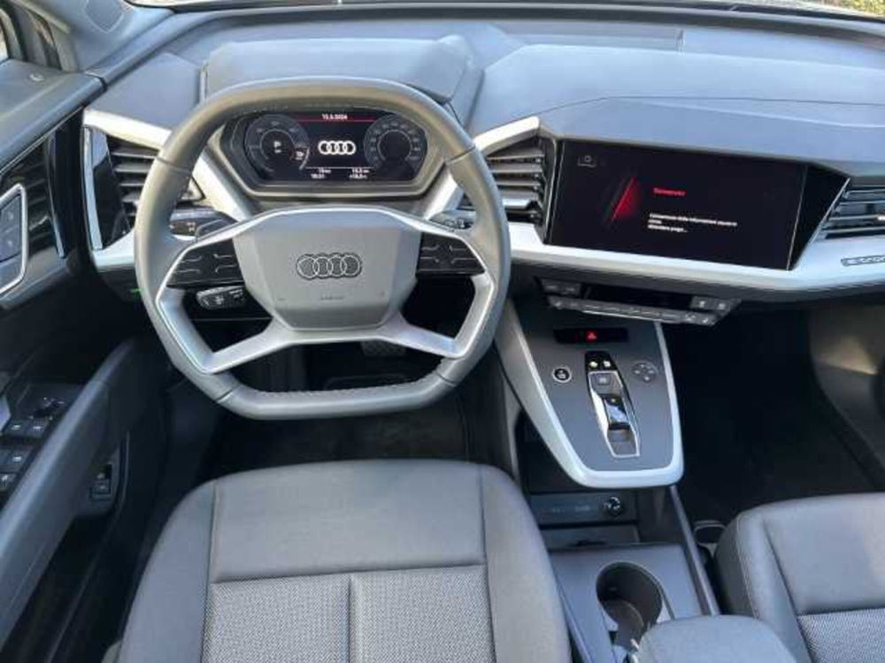 Audi Q4 Sportback usata a Prato (6)