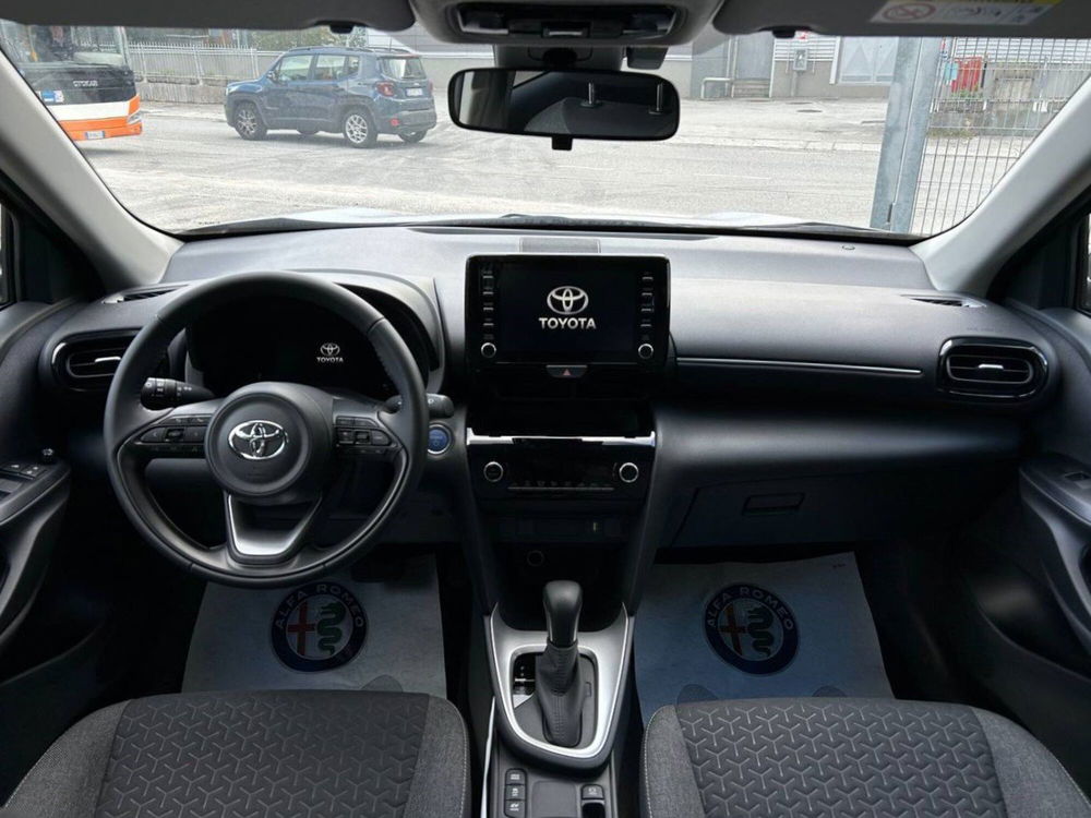 Toyota Yaris Cross usata a Ancona (11)