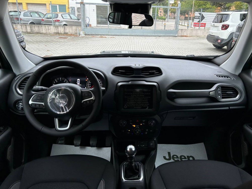 Jeep Renegade nuova a Ancona (12)