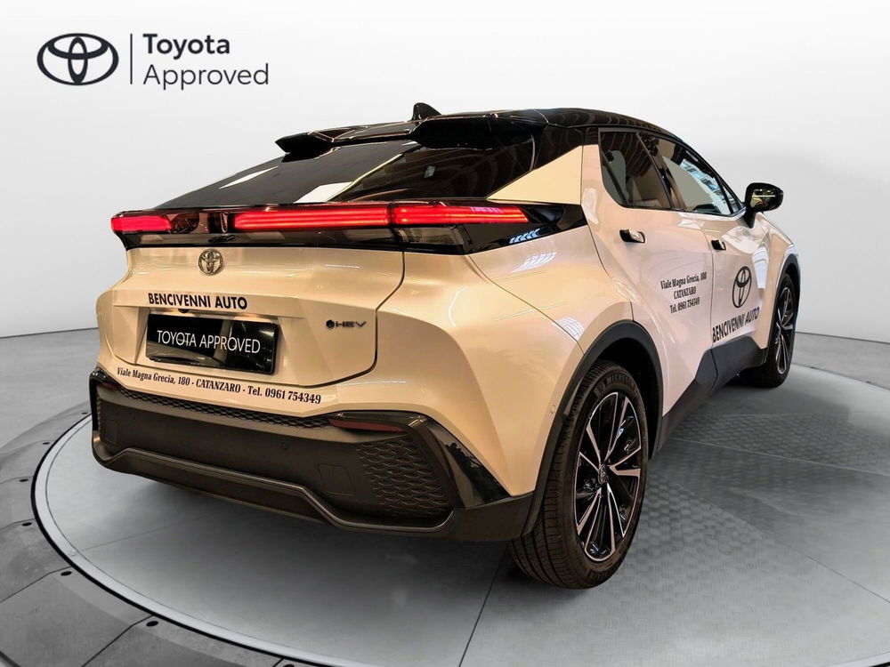 Toyota Toyota C-HR usata a Catanzaro (4)