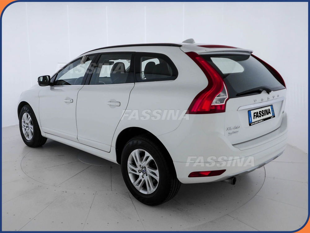 Volvo XC60 usata a Milano (4)