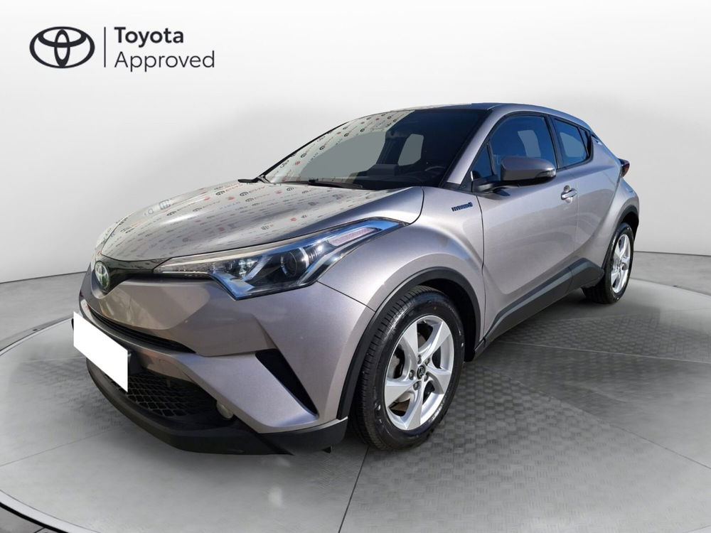 Toyota Toyota C-HR usata a Cagliari (3)