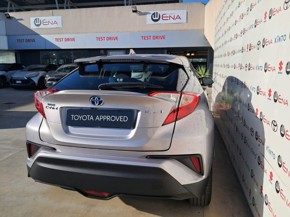 Toyota Toyota C-HR usata a Cagliari (6)