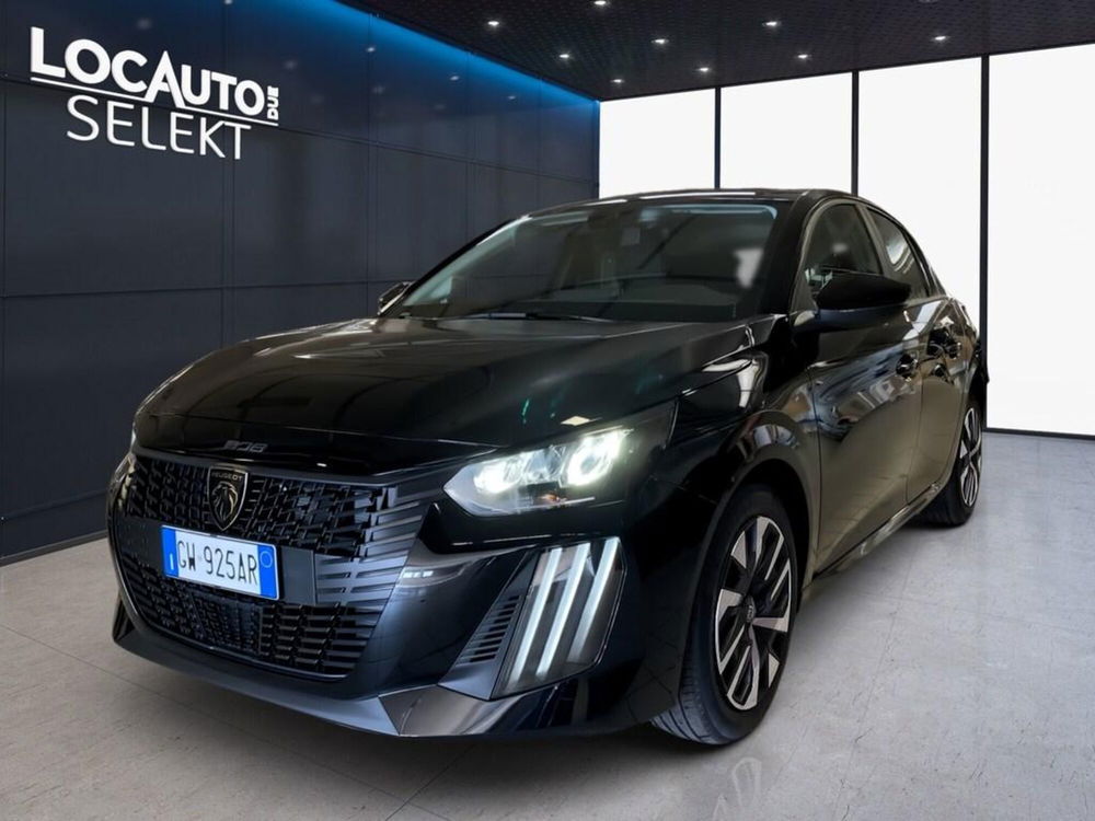 Peugeot 208 nuova a Torino