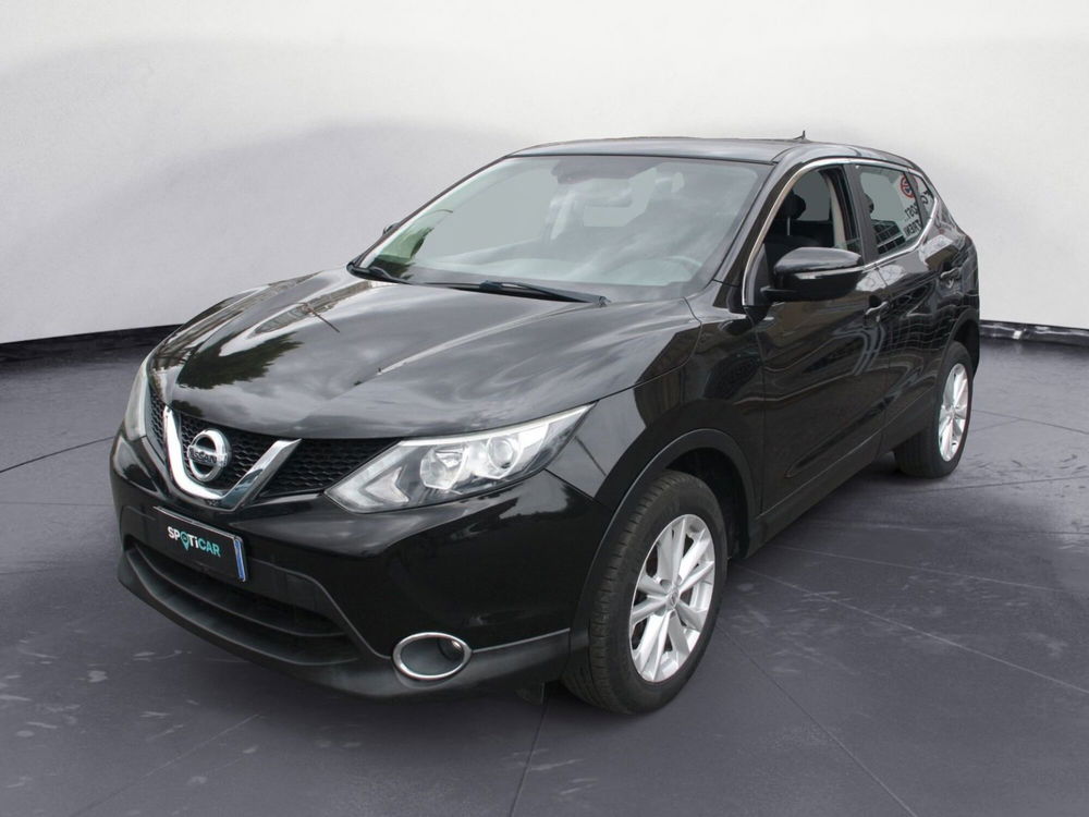 Nissan Qashqai usata a Catania