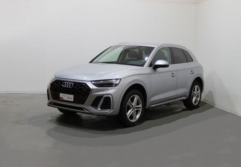 Audi Q5 40 TDI 204 CV quattro S tronic S line plus  del 2023 usata a Triggiano