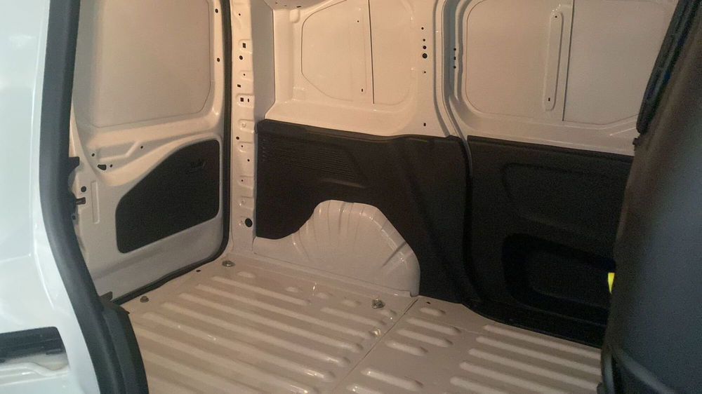 Toyota Proace City nuova a Bergamo (11)