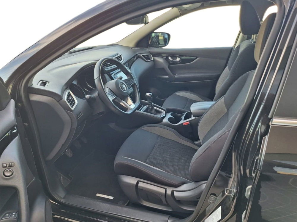 Nissan Qashqai usata a Bari (6)