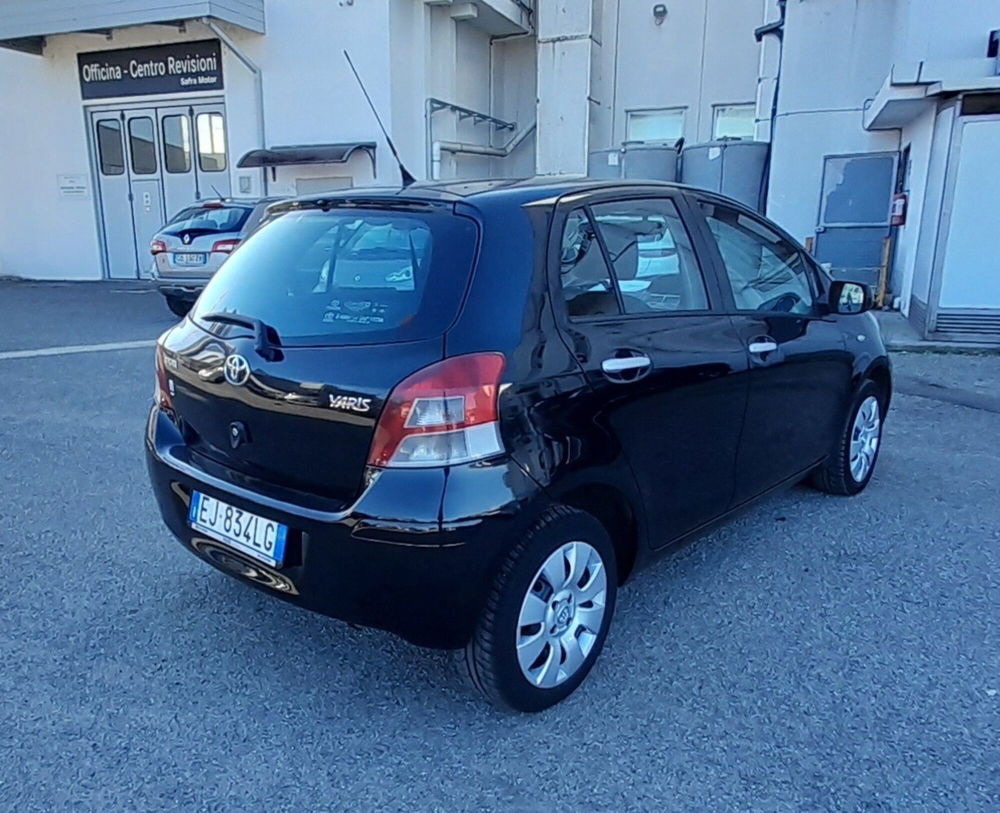 Toyota Yaris usata a Cosenza (5)