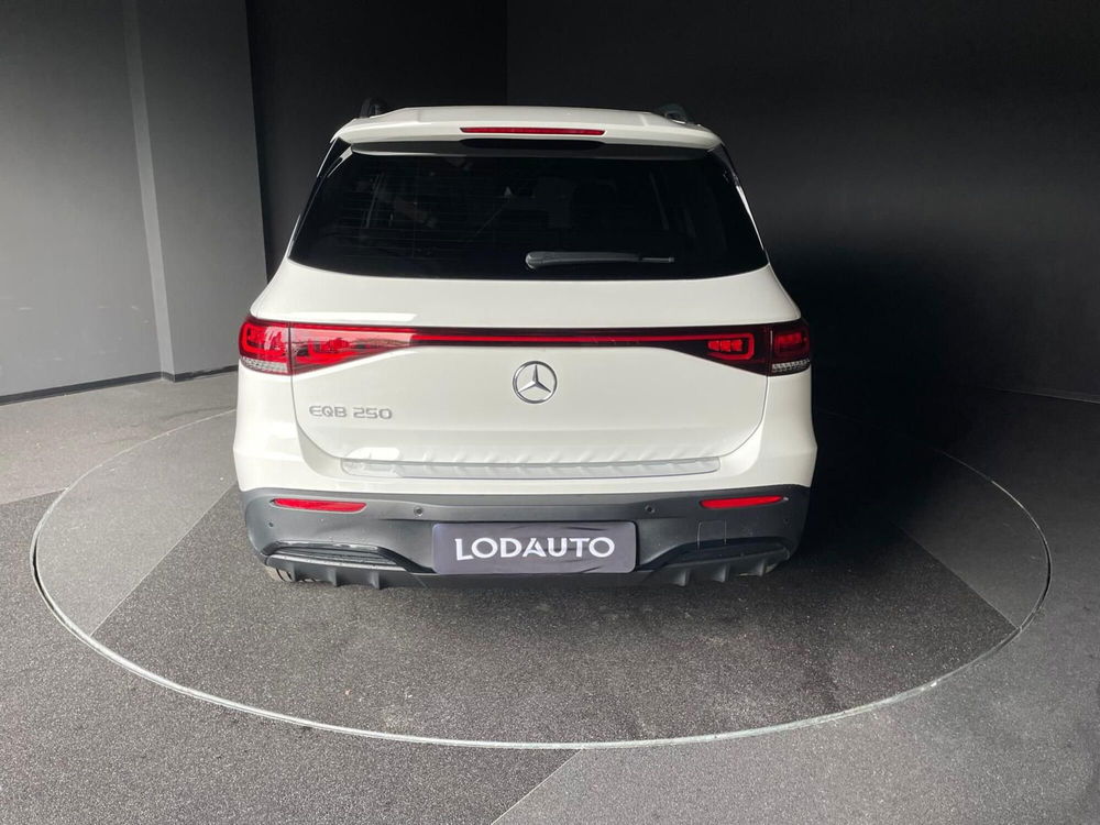 Mercedes-Benz EQB usata a Bergamo (5)