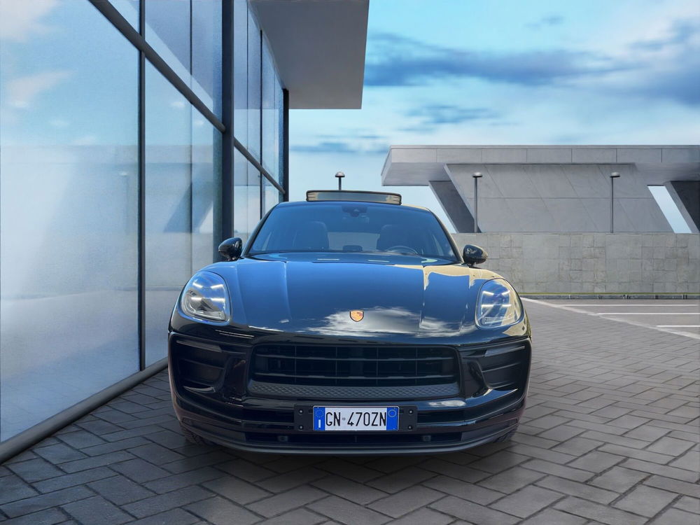 Porsche Macan usata a Cosenza (2)