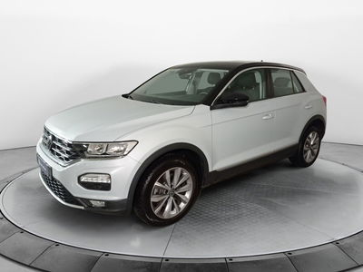 Volkswagen T-Roc 2.0 TDI SCR 150 CV DSG Style BlueMotion Technology del 2021 usata a Carnago