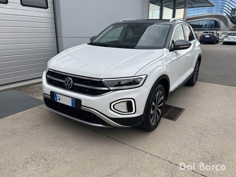 Volkswagen T-Roc 1.5 TSI ACT DSG Style BlueMotion Technology  del 2024 usata a San Bonifacio