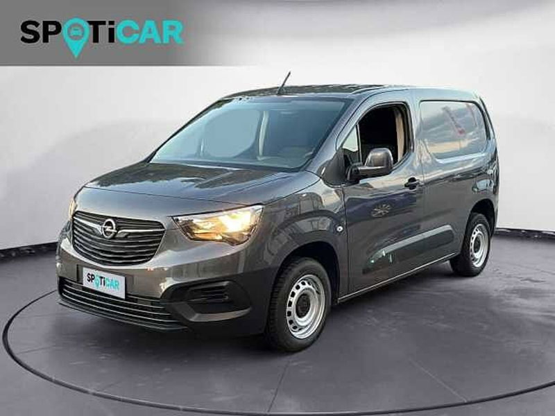 Opel Combo Furgone Cargo 1.5 Diesel 100CV S&amp;S PC 650kg Edition  del 2020 usata a Castelfranco Veneto