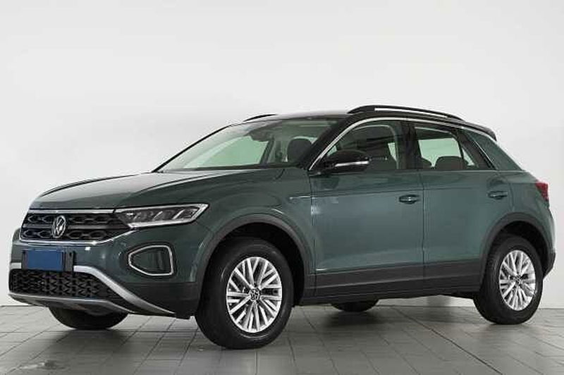 Volkswagen T-Roc 2.0 tdi Life 150cv dsg nuova a Barni