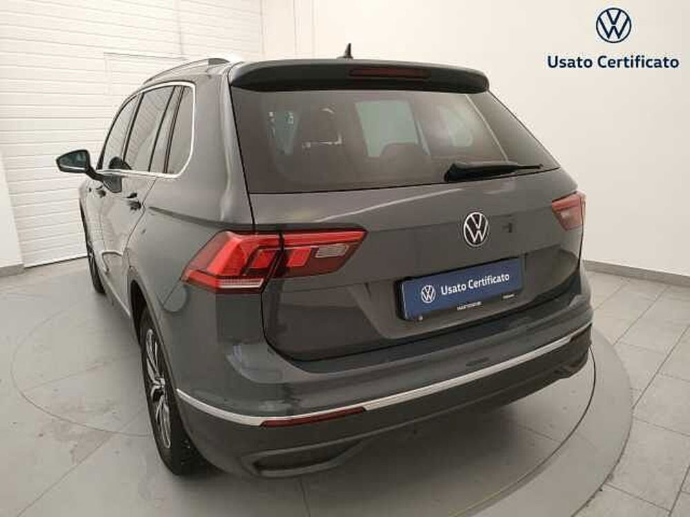 Volkswagen Tiguan usata a Varese (8)