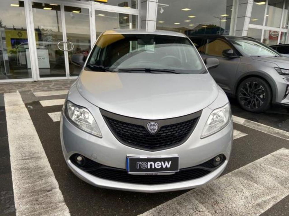 Lancia Ypsilon usata a Pavia (3)