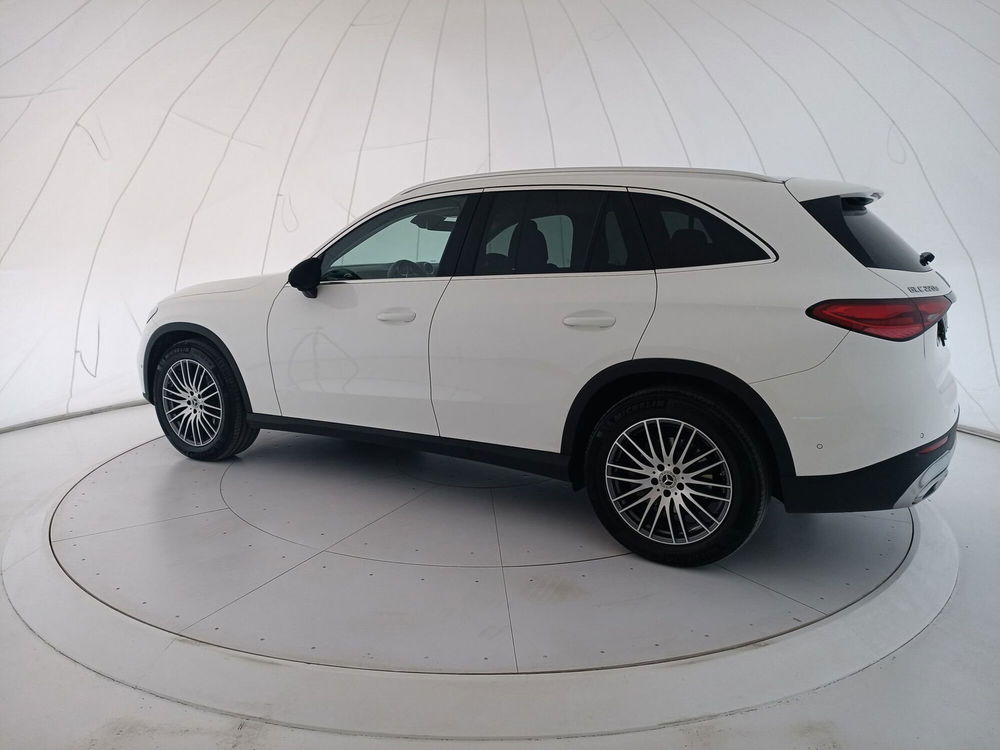 Mercedes-Benz GLC SUV usata a Bari (3)