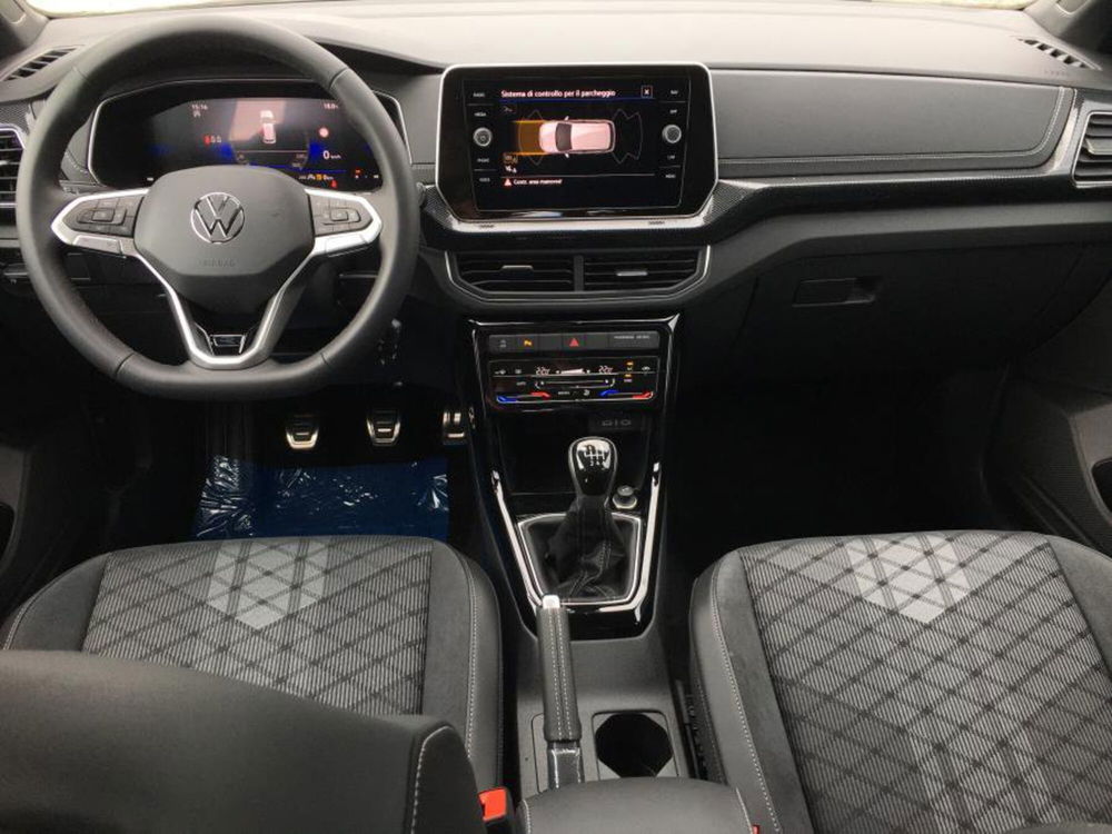 Volkswagen T-Cross nuova a Cuneo (11)