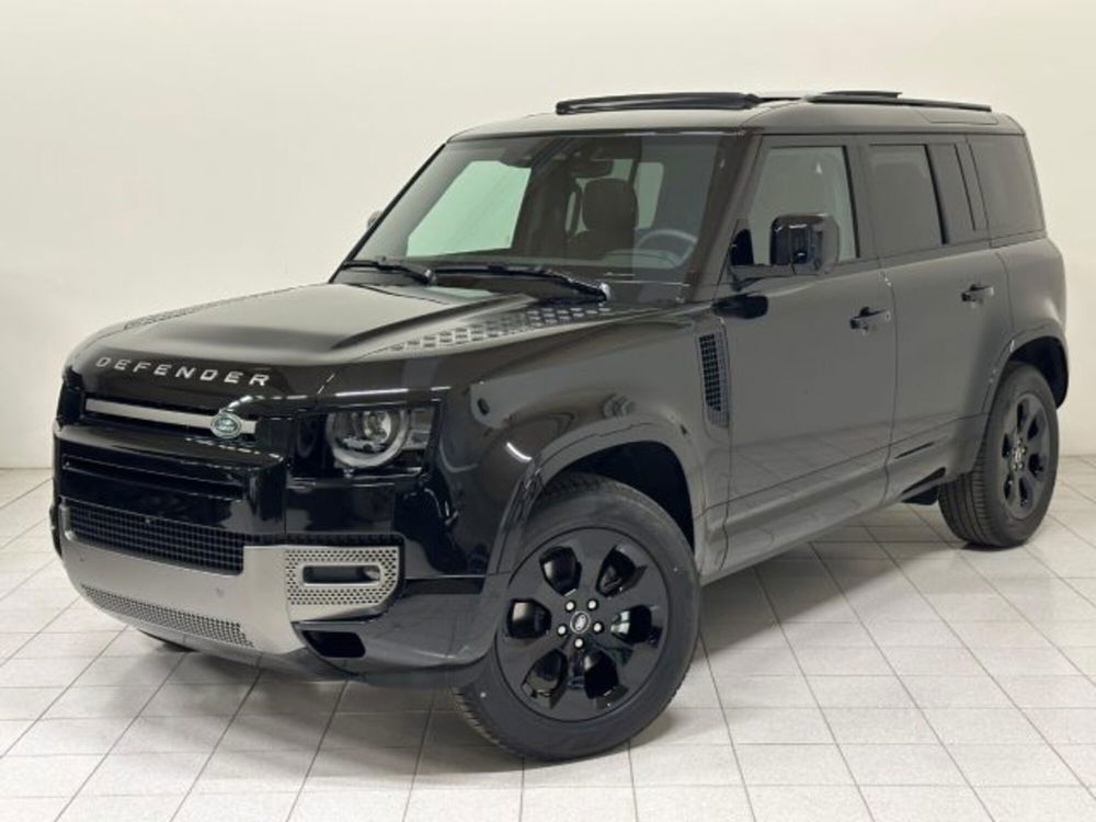 Land Rover Defender nuova a Novara