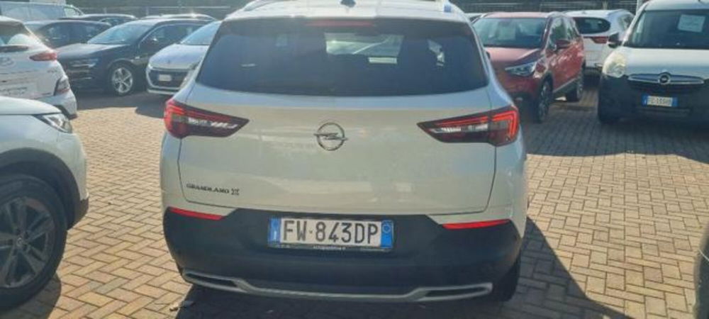 Opel Grandland X usata a Savona (18)