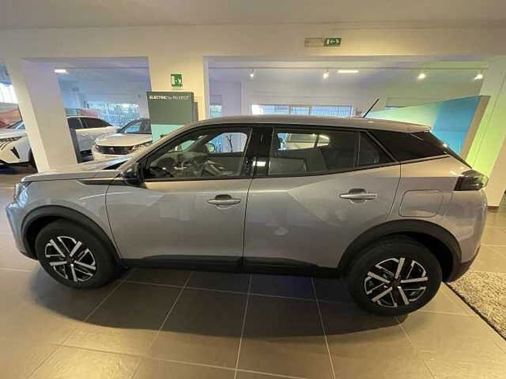 Peugeot 2008 nuova a Vibo Valentia (8)