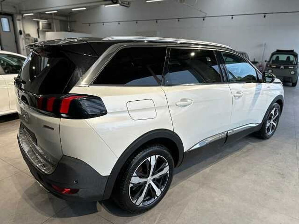 Peugeot 5008 usata a Venezia (3)