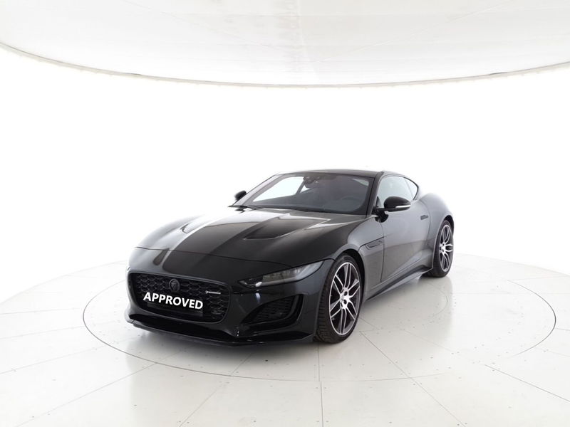 Jaguar F-Type Coup&eacute; Coupe 2.0 i4 R-Dynamic rwd 300cv auto del 2023 usata a Monza