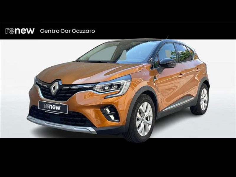 Renault Captur 1.6 full hybrid Techno 145cv auto del 2021 usata a Saronno