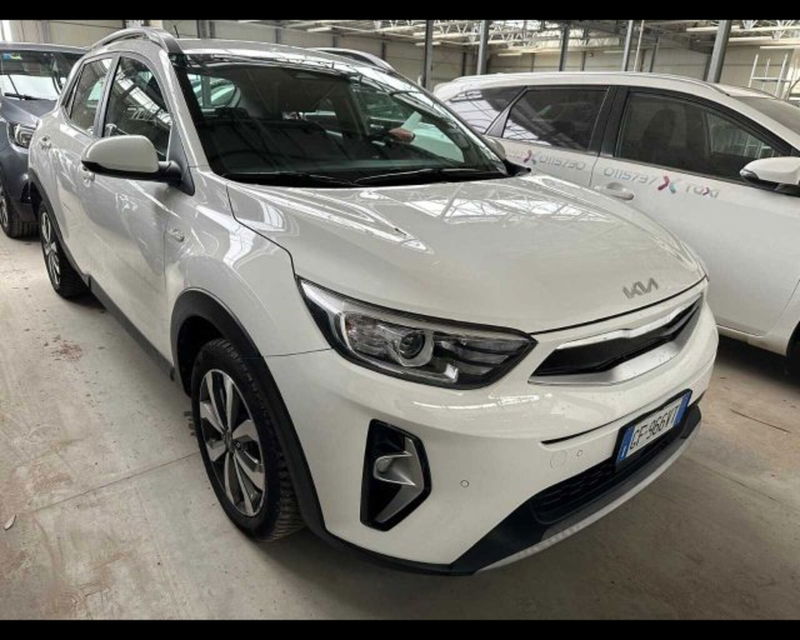 Kia Stonic 1.0 T-GDi 100 CV MHEV iMT Style  del 2021 usata a Castenaso